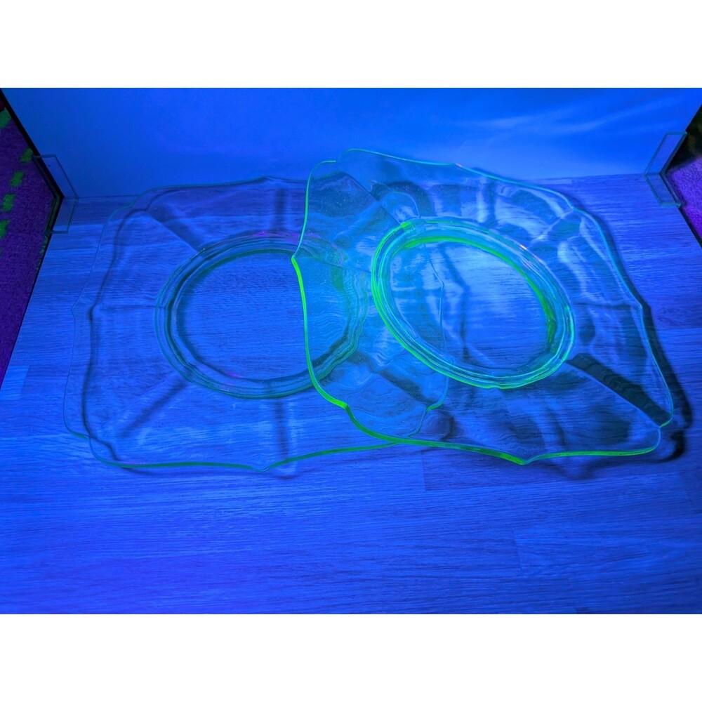 Vintage URANIUM Glass Plates Set of 2 Square Scalloped Green DEPRESSION Glow 8"